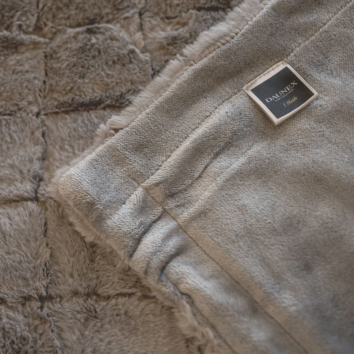 Coperta in Micropile - Eco Fur - Image 2