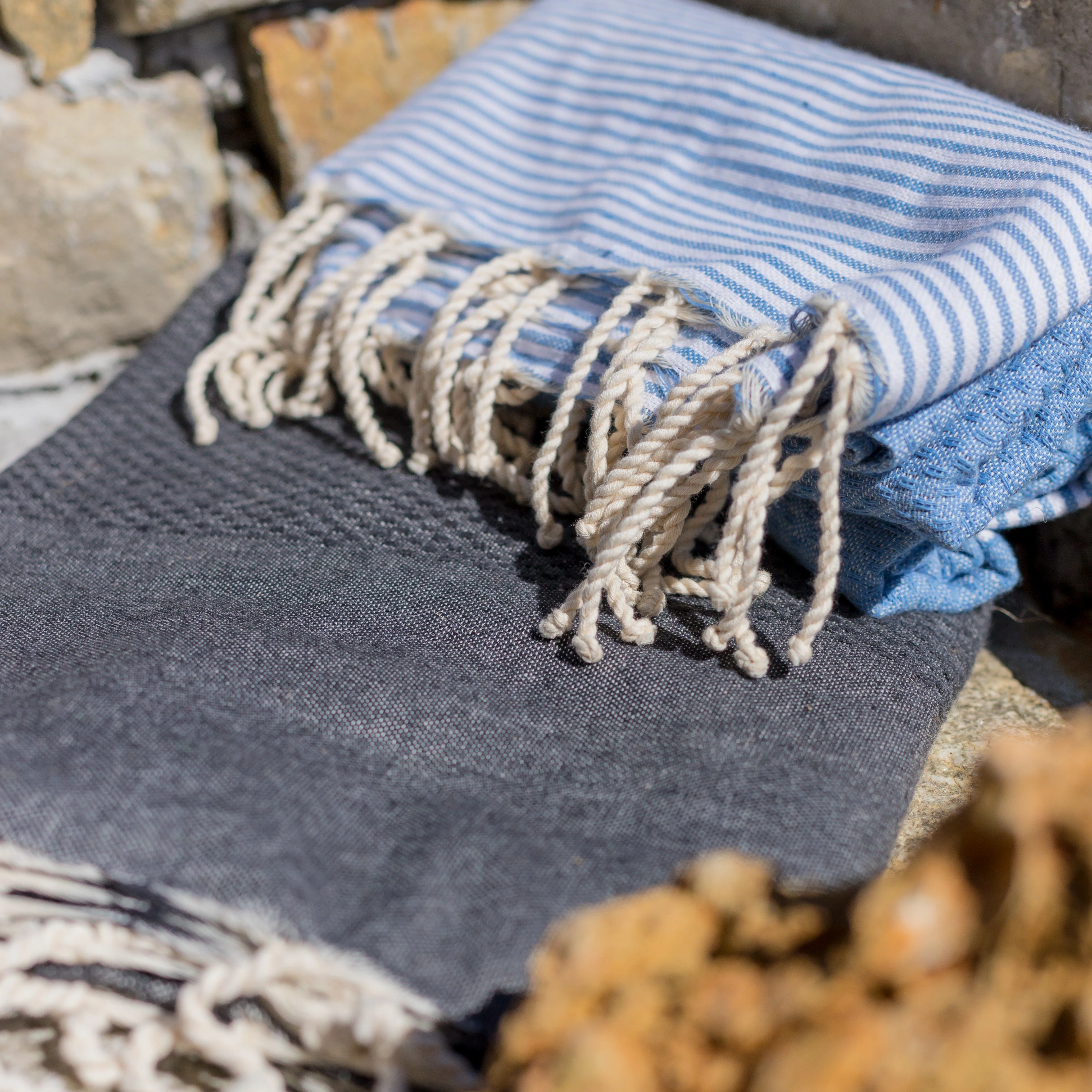 Telo Mare in Fouta di Puro Cotone Tinta Unita - Hammam - Image 2